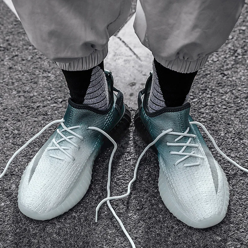 

Lightweight Sneakers 2021 Summer Hot Sale Men Mesh Casual Shoes Lac-up Mens Shoes Vulcanize Shoes Walking Sneakers
