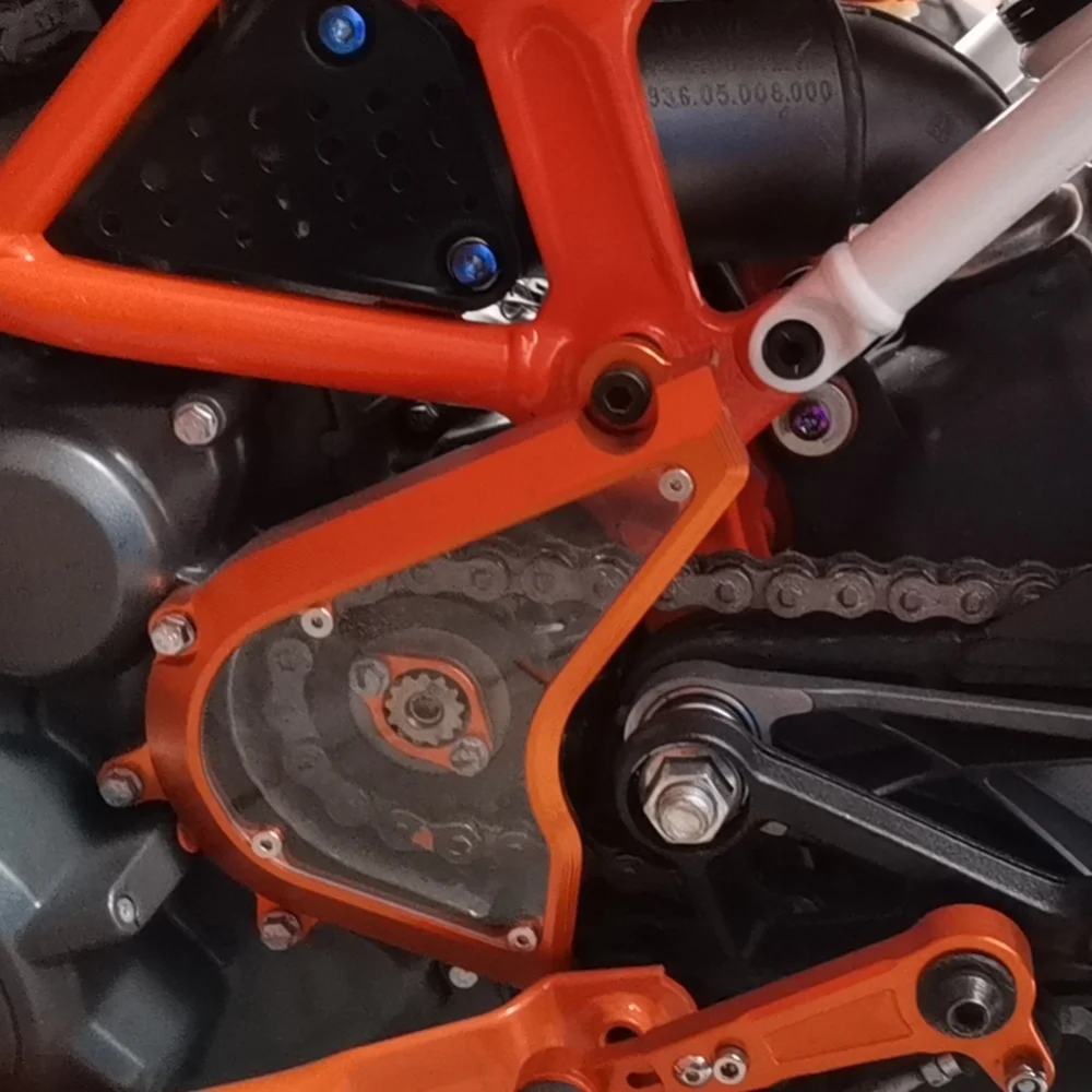 Защитная накладка на переднюю звездочку для KTM 250 390 Duke 2013-2021 Adventure 2020-2022 прозрачный