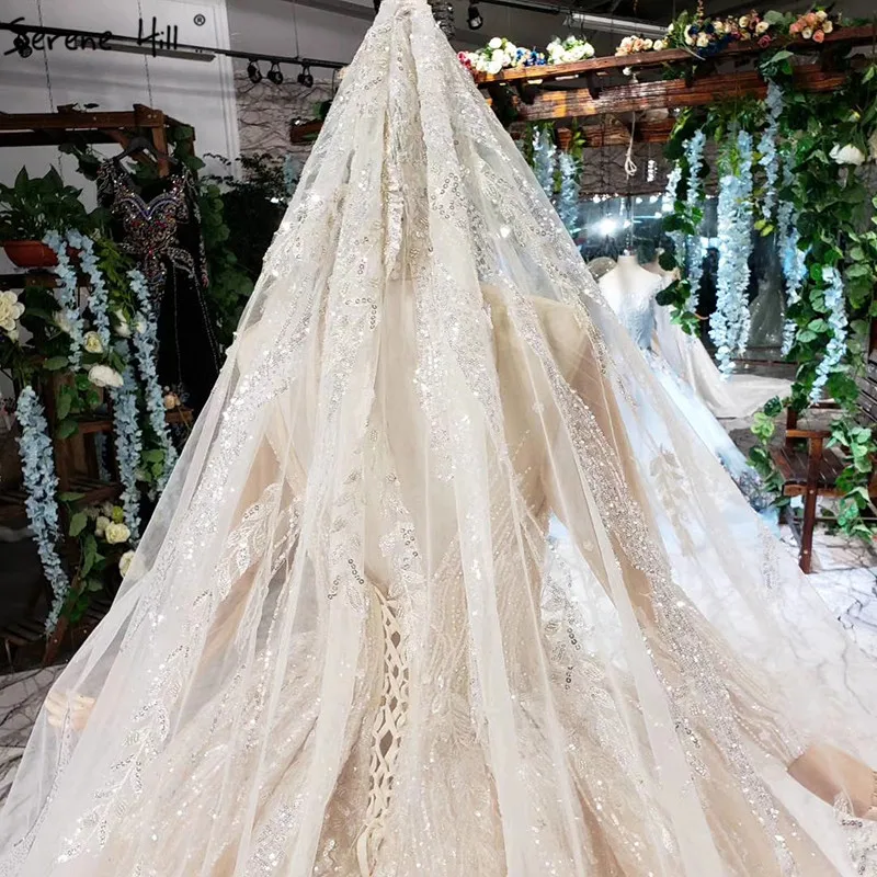 Шампанское роскошные свадебные платья с длинными рукавами 2021 Дубай o-образным