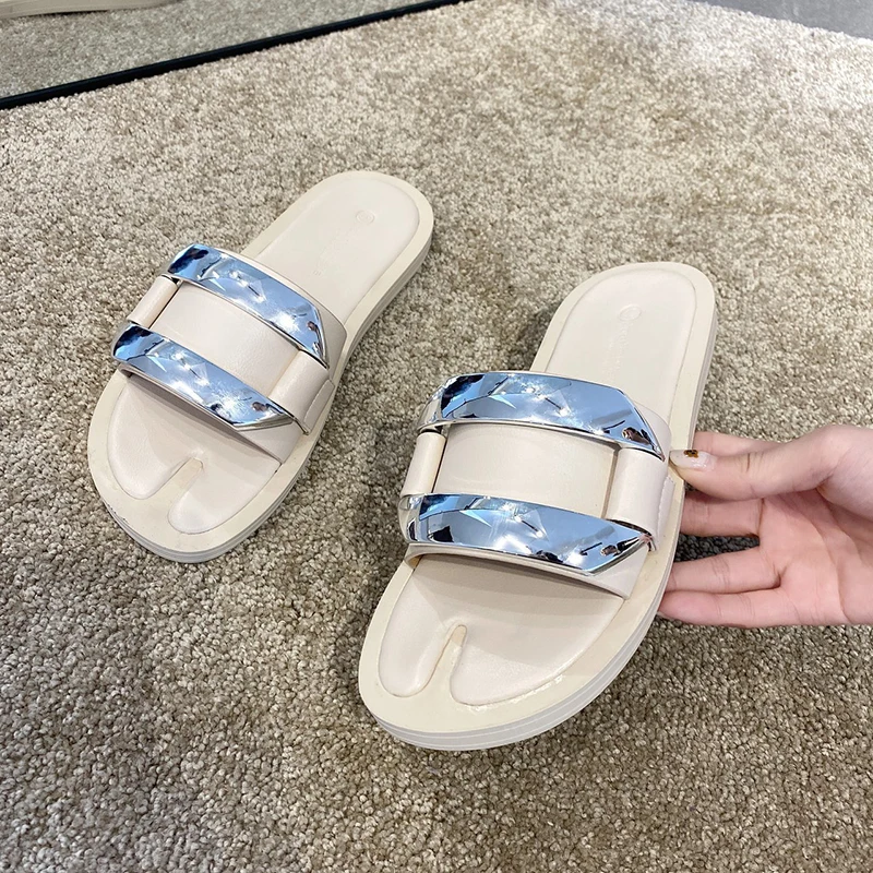 

Fashion Womens Flat Slippers for Home Round Toe Slip-On House Shoes Women 2021 Summer New Black PU Leather Indoor Slides Woman