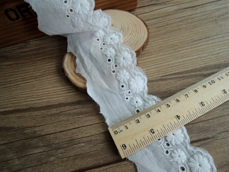 Хлопковое платье с вышитыми цветами и кружевной аппликацией длиной 4 8 см белого