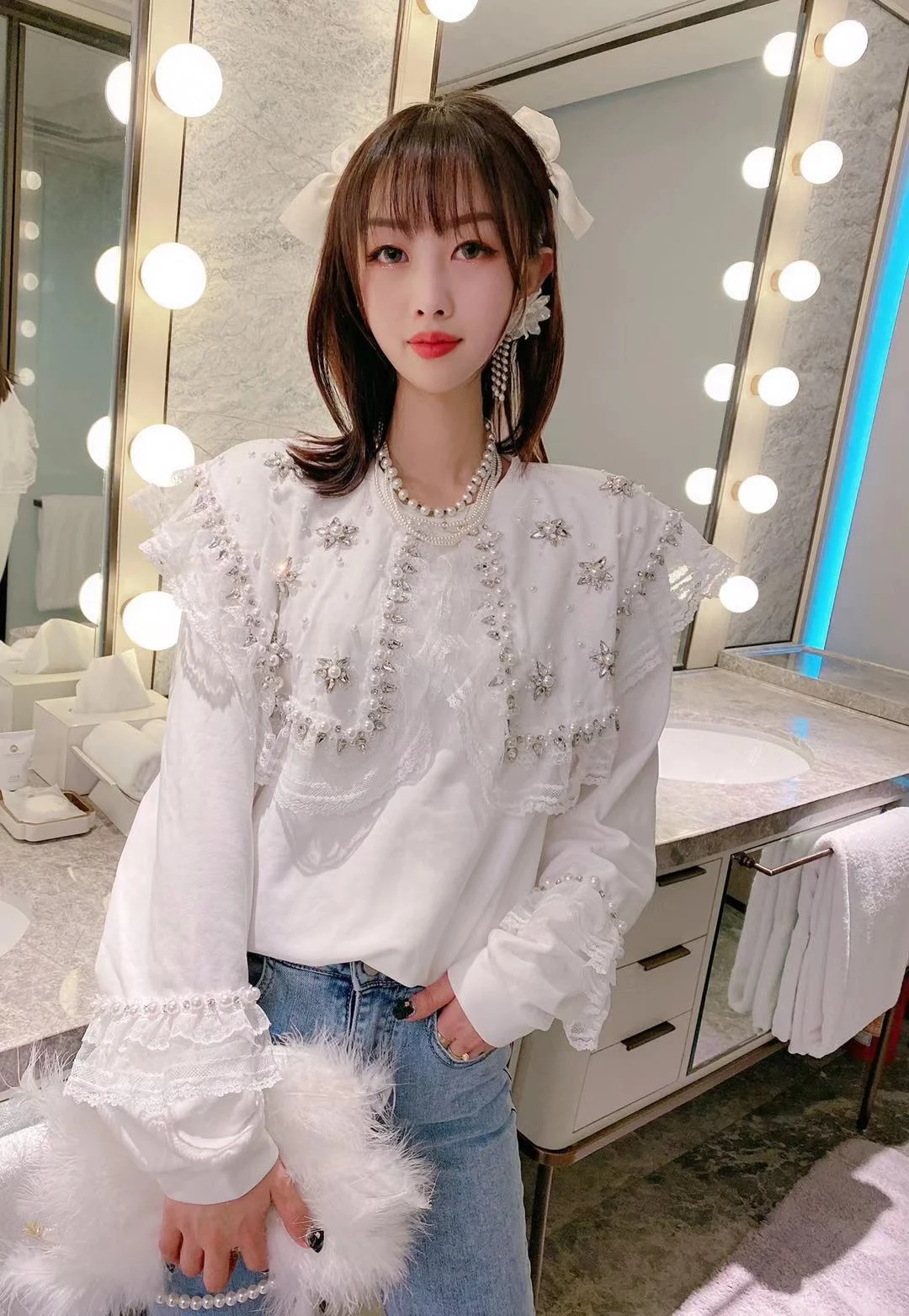 

2021 Spring Autumn European New Heavy Industry Beads Lapel Fashionable Women Top Long Sleeve Ruffled Shirt Sweet Blouse