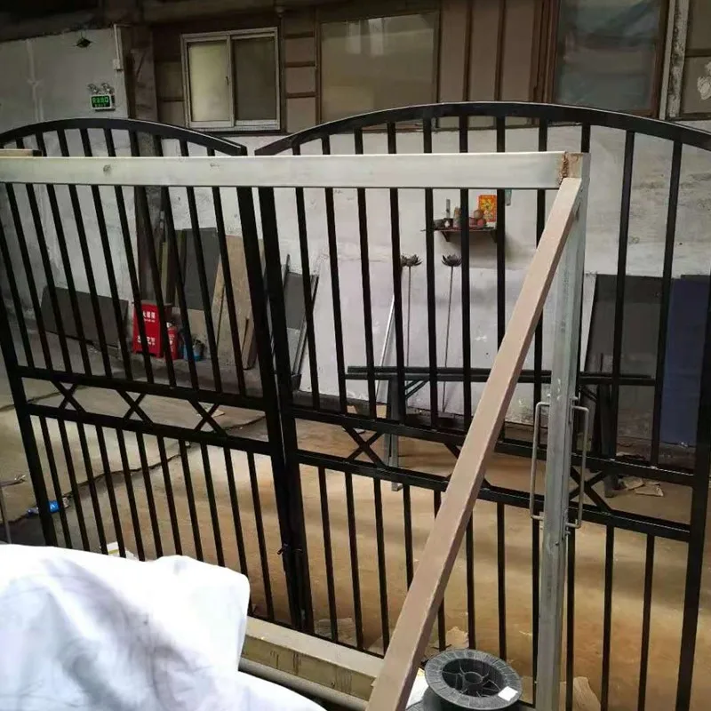 Hтаблице домашний сад оптовая продажа Черные Декоративные Кованые Железные