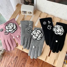 High Quality Winter Gloves for Women Classic Brand Camellia Touch Screen Gloves Female Thick Mittens Driving Glove 2021 Hot Sale
