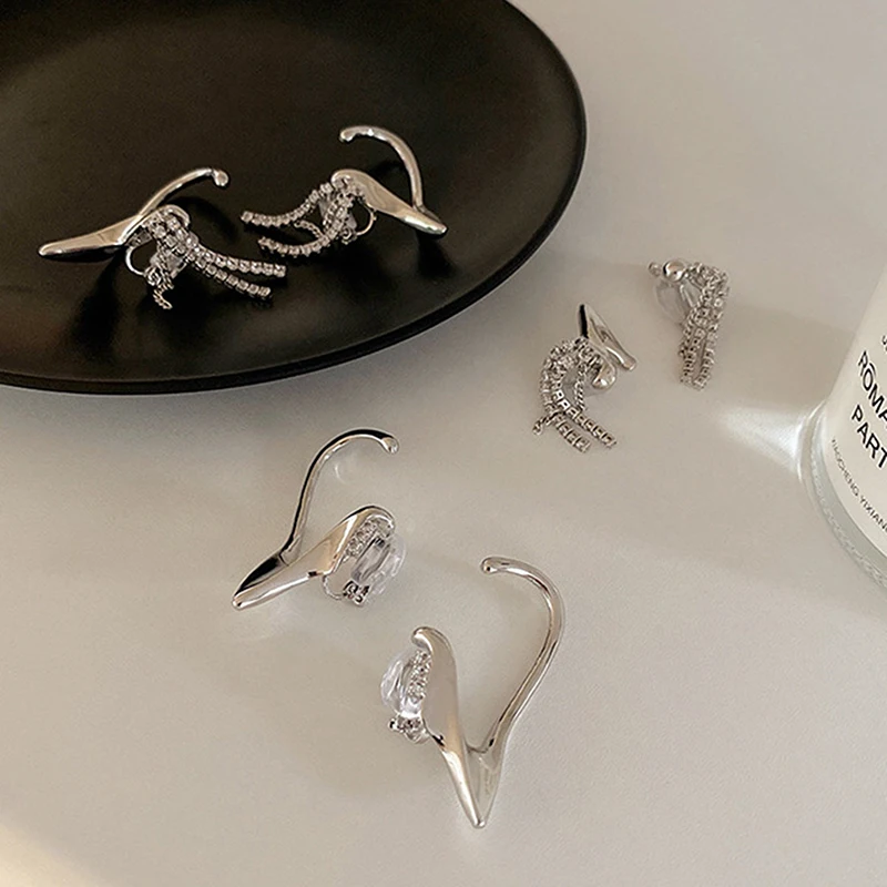 

1Pair Fairy Clip Earrings For Women Goth Ear Bone Clips Unusual Design No Piercing Earrings Korean Fashion