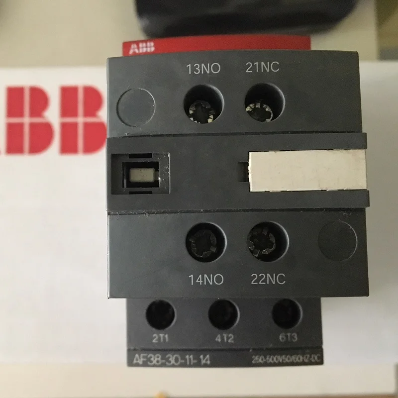 

ABB 3-ploe контакторы AF серия AC/DC 1NC + 1NO 38A 18.5kw AF38-30-11-11 AF38-30-11-11 AF38-30-11-13 AF38-30-11-14