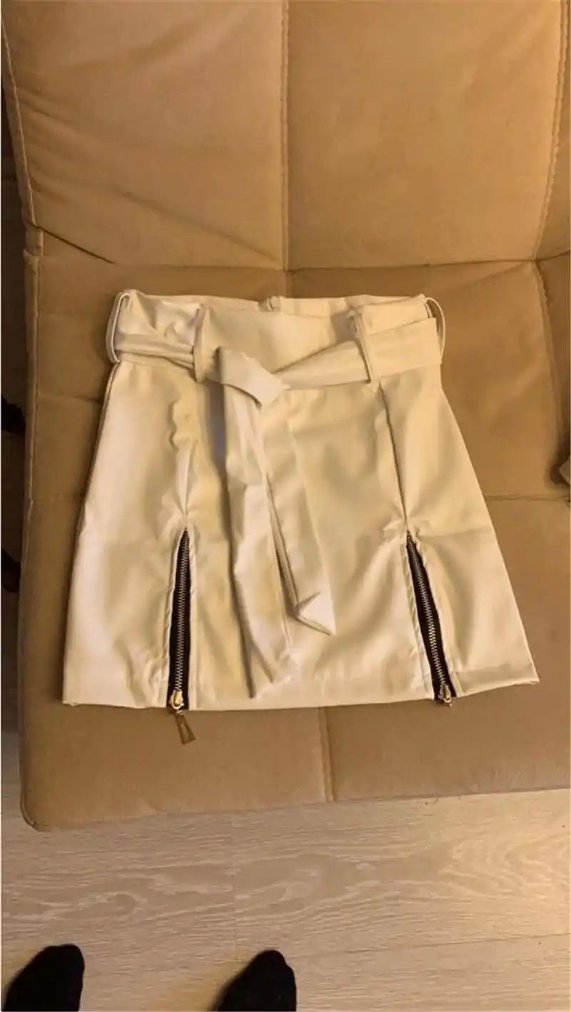 Женская короткая юбка-карандаш из ПУ кожи с высокой талией и поясом | одежда