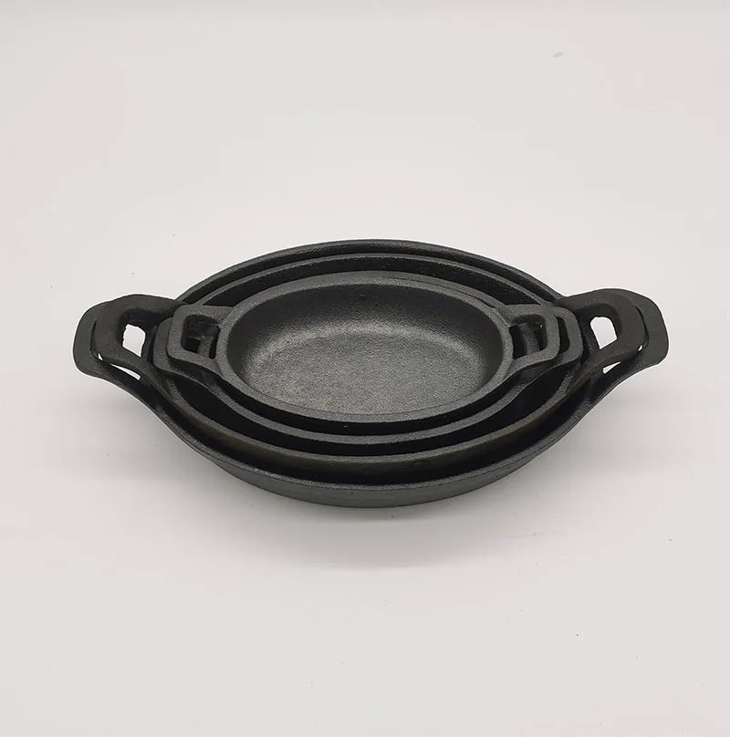 

4pcs set Cast Iron Flat-bottomed Frying Pan Sausage Non-stick Barbecue Hand-made Pans