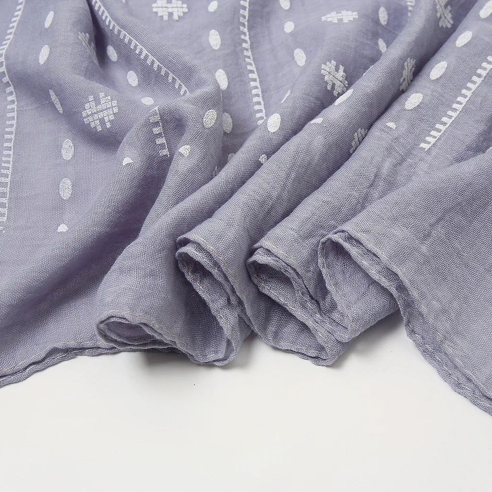 

2021 New women dot scarf fashion print cotton spring winter warm design brand scarves hijabs lady pashmina foulard bandana