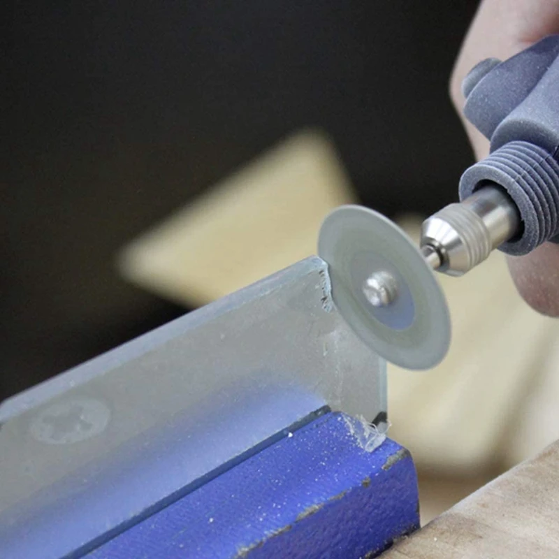 

HLZS-32Pcs Cutting Wheel Set Diamond Cutting Discs Rotary Tool with Mandrels Mini HSS Saw Blades for Metal Wood Stone