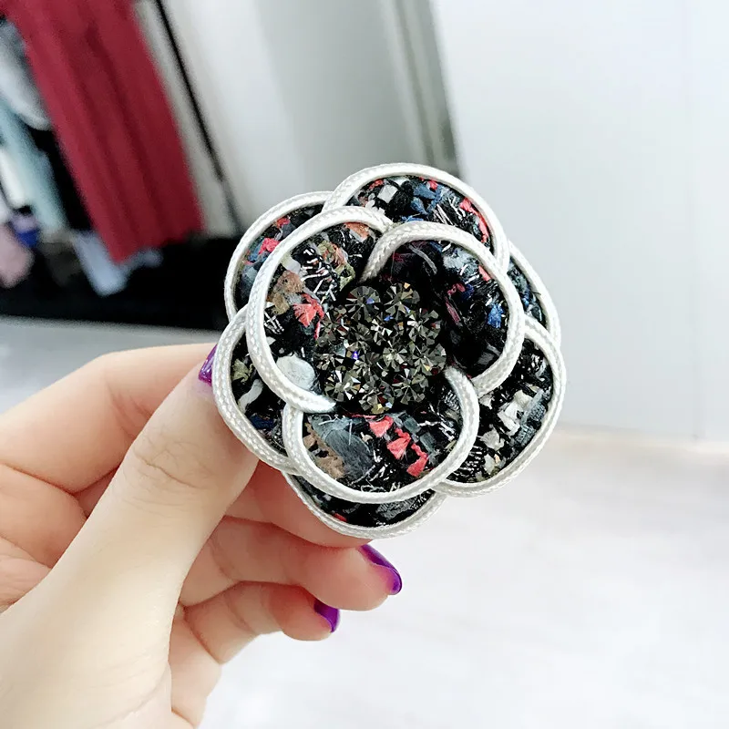 Корейский famouse дизайн брошь-цветок с кристаллами pin Ювелирные изделия для Женские аксессуары для одежды воротник pin двойного назначения