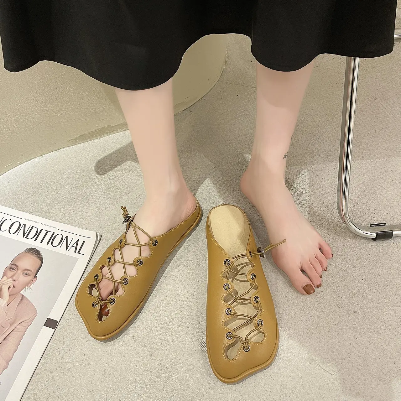 

VMTI 2021 Autumn New Cross Strap Slippers Women All-Match Shallow Mouth Soft Bottom Flat Heel Casual Slippers