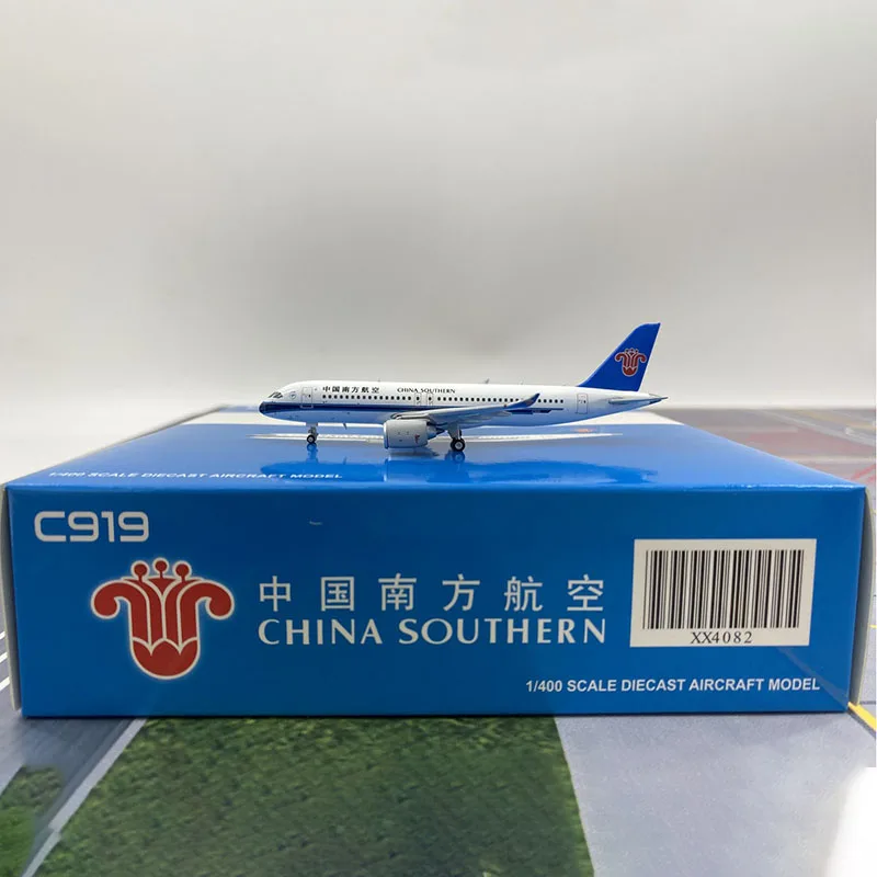 

Diecast 1/400 Scale China Southern Airlines C919 Alloy Passenger Aircraft Model Collection Souvenir Ornaments Display