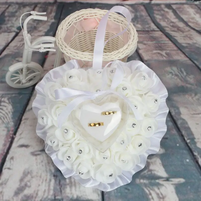 Романтическое кольцо подушка в форме сердца с имитацией цветка из пенопласта