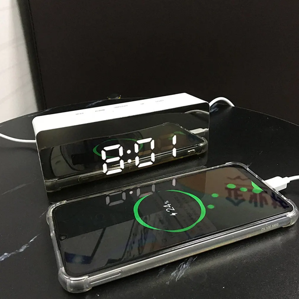 

LED Temperature Display Digital Mirror Alarm Clock With Snooze Time Adjustable Brightness For Bedroom Office