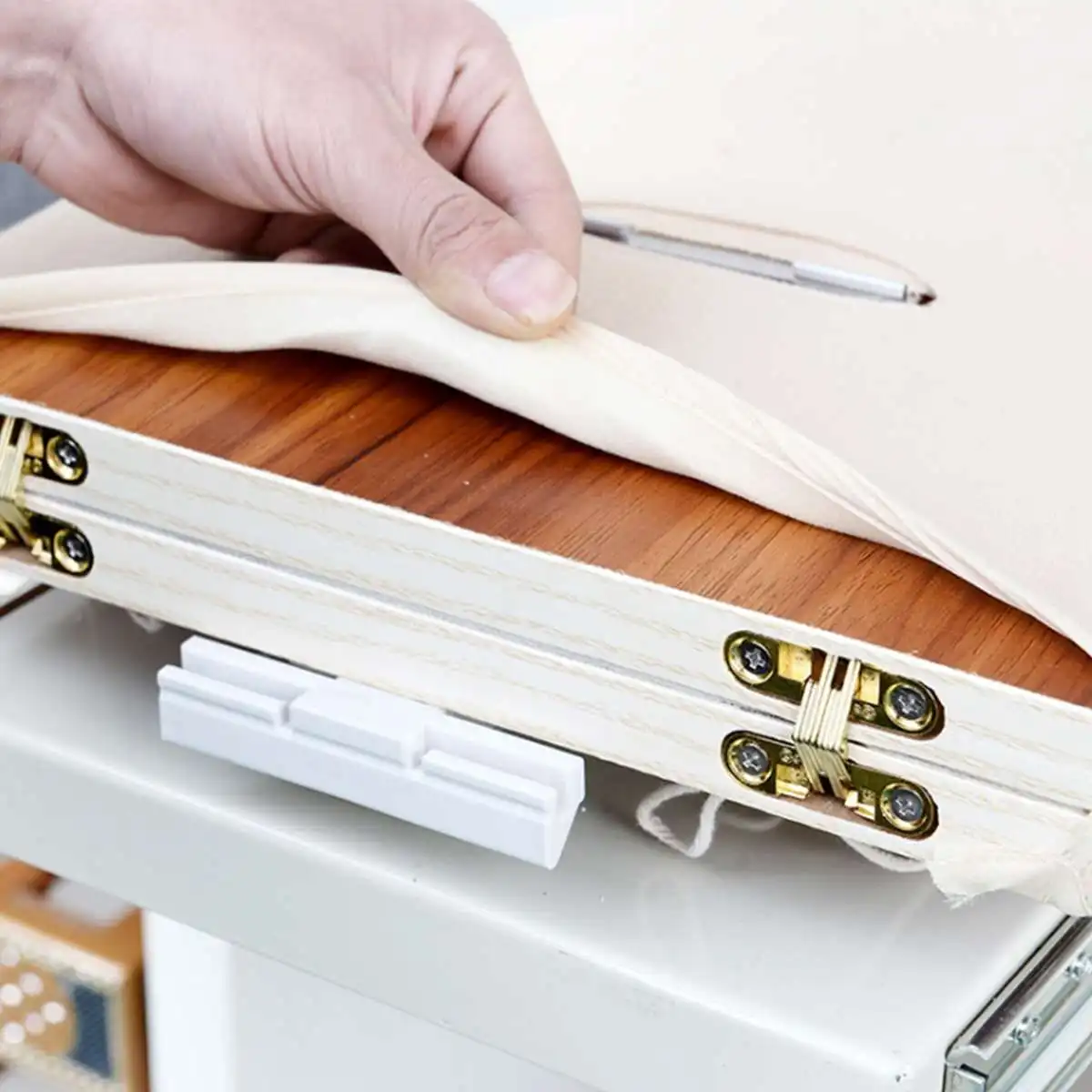 Деревянная гладильная доска складная термостойкая экономия места ящик