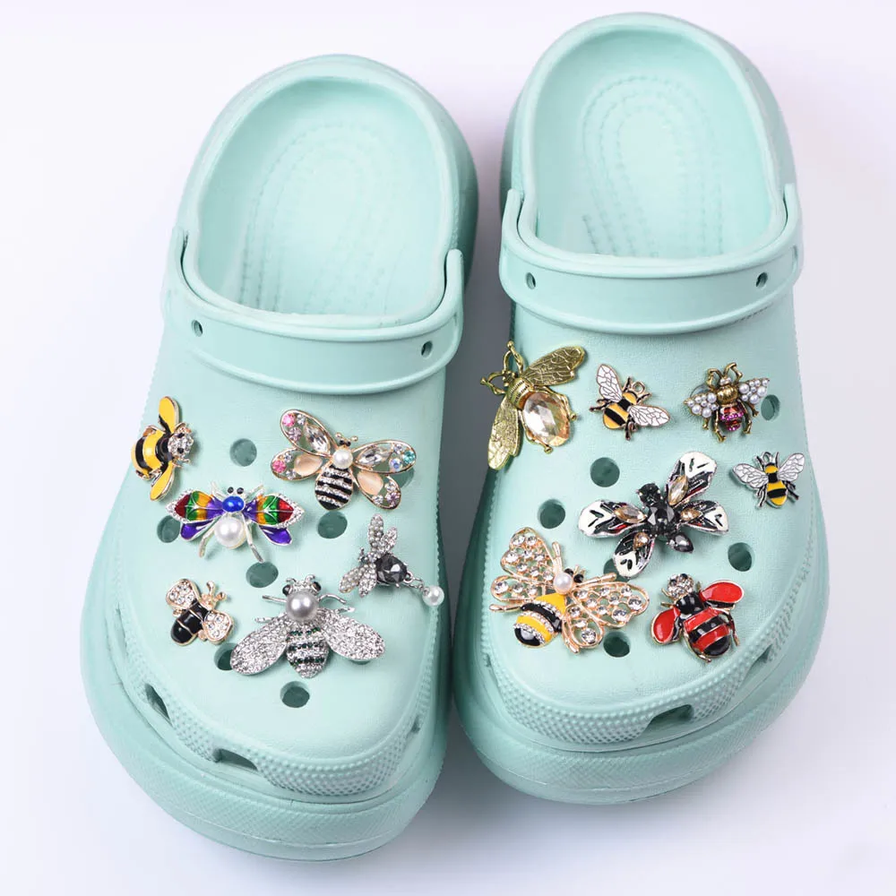 

1 Pcs Metal Croc Shoes Charms Honey Bee Clog Shoe Dragonfly Decoration Colorful Diamonds Insect Bracelet Butterfly Accessories