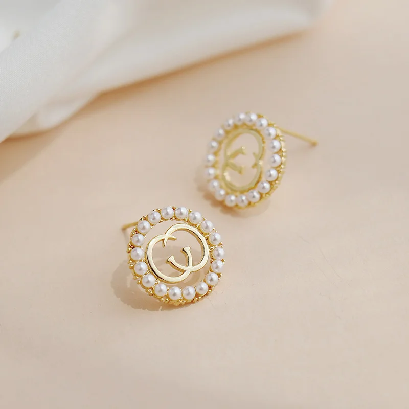 

2021 European and American Fashion Creative G Letter Pearl Circle Earrings Luxury Korean Jjewelry Elegant Girl's Unusual Earring