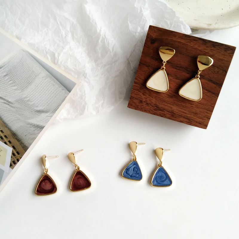 Женские металлические треугольные серьги изящные ювелирные изделия гвоздики