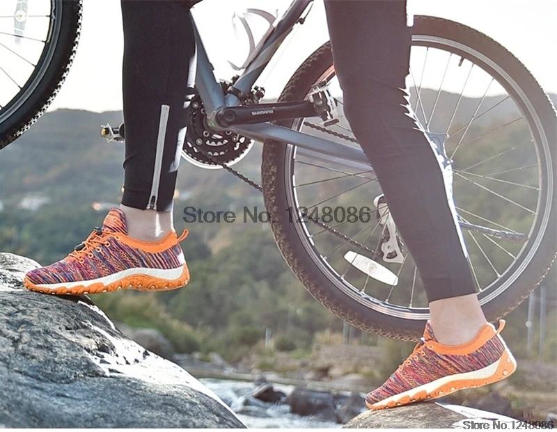 Обувь для велоспорта MTB, без замка, для отдыха на открытом воздухе, спортивные кроссовки для мужчин и женщин, дышащая обувь для велосипеда, спортивная обувь D0378