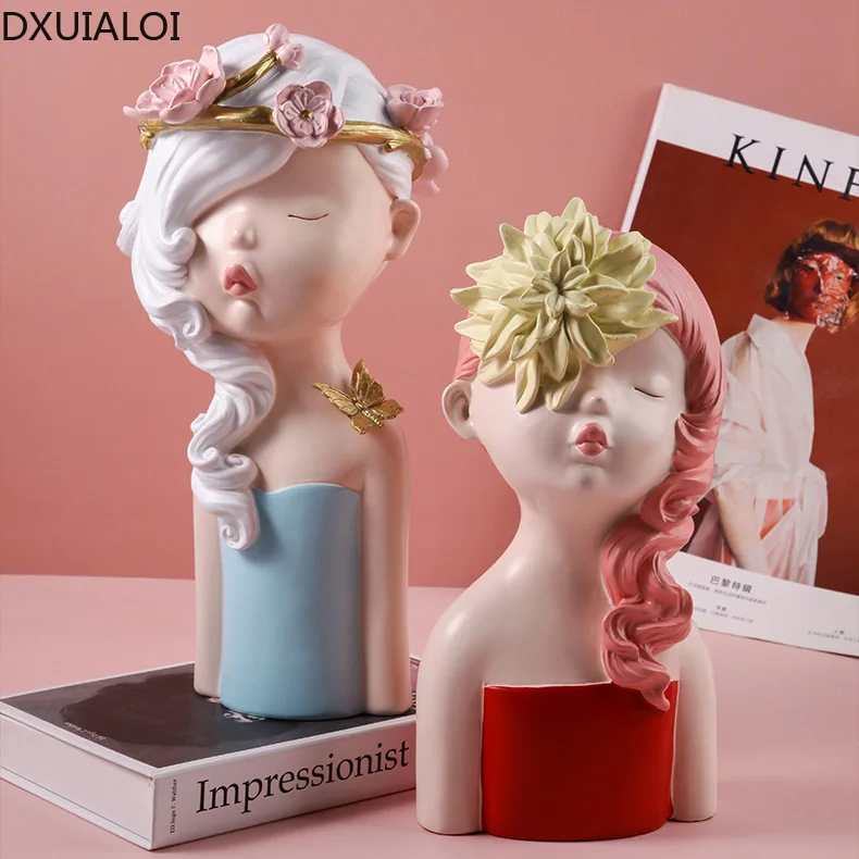 

DXUIALOI Nordic Creative Resin Crafts Character Decoration Office Living Room Desktop Decoration Home Decoration