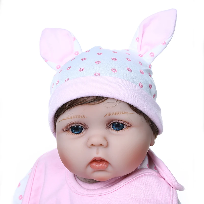55 см реалистичные reborn baby doll Мягкие настоящие милые детские девочки в розовом кроличьем платье высокое качество силиконовые взвешенные куклы