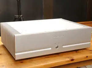 Оригинальный параметр core line FM711 2*160 Вт, двухканальный постступенчатый усилитель