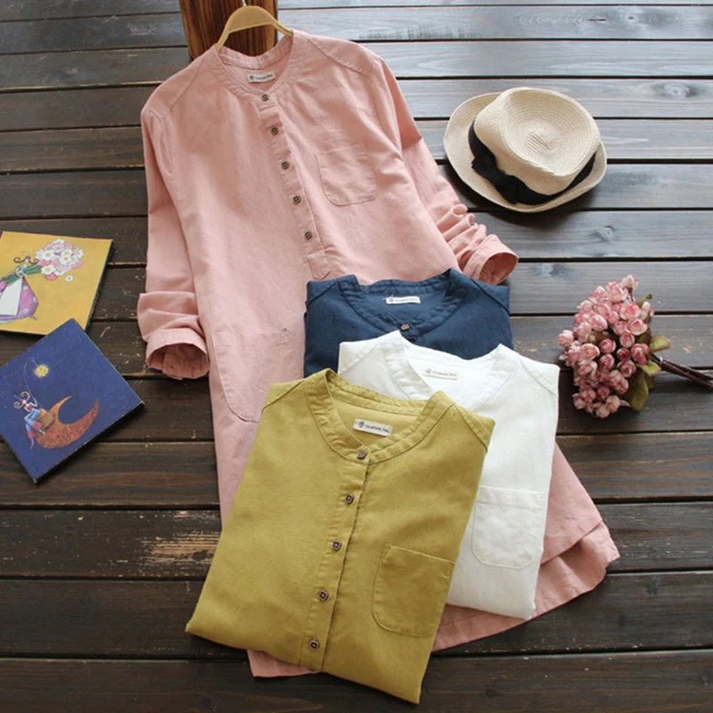 

Женское однотонное платье с воротником-стойкой и длинным рукавом