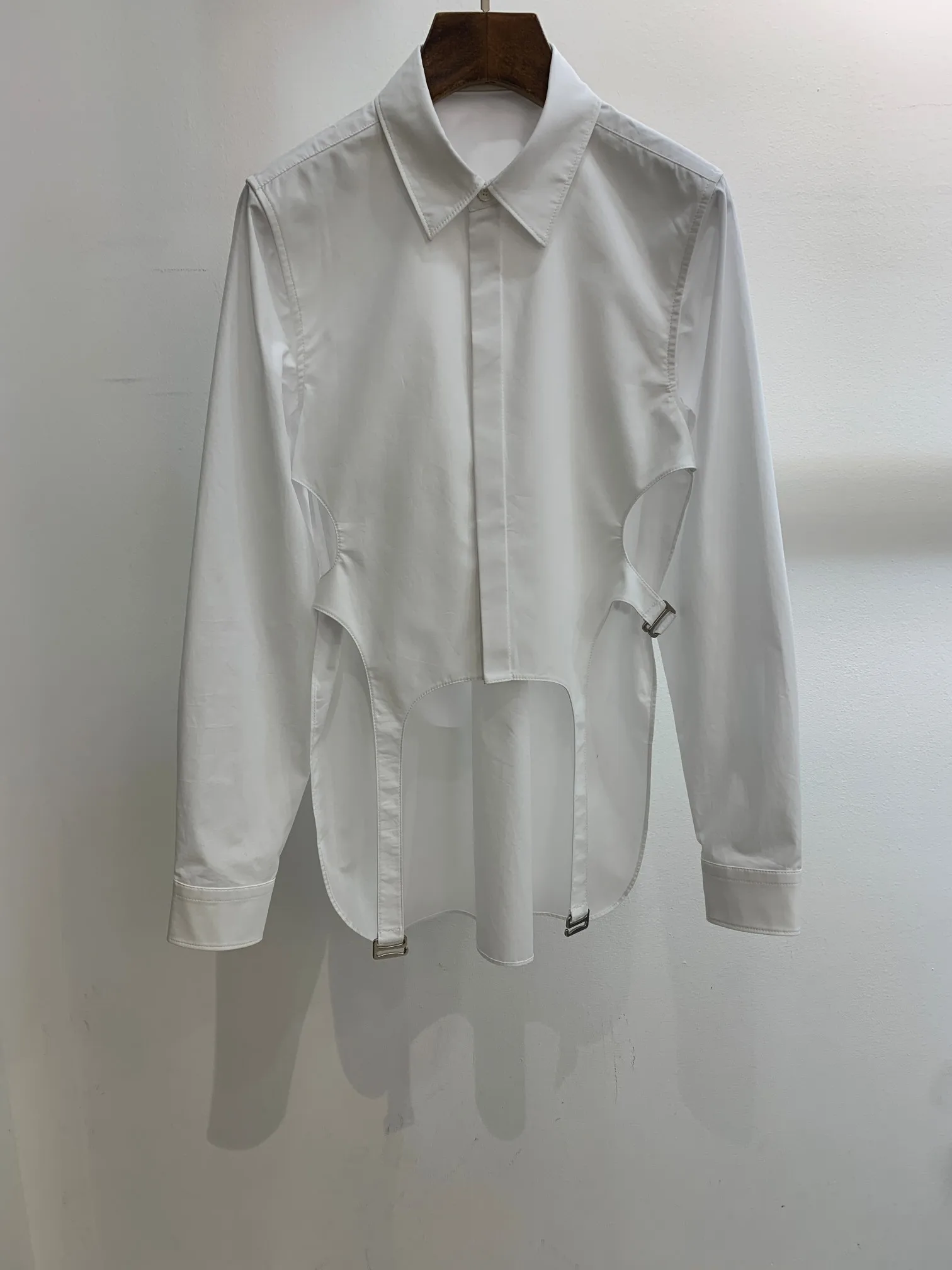 

2021 new women fashion long-sleeved sexy casual solid color irregular design shirt 1115