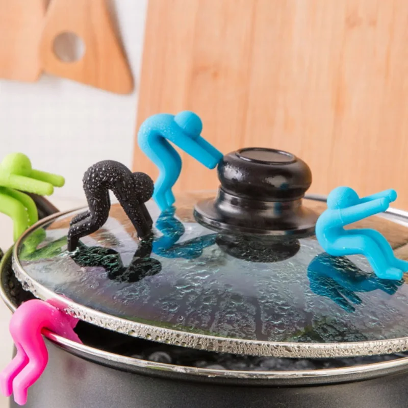 

1pcs Creative Gadgets Pot Cover Raise The Lid Overflow Device Stent for Kitchen Tools Home Kitchen Accessories Kitchen Overflow