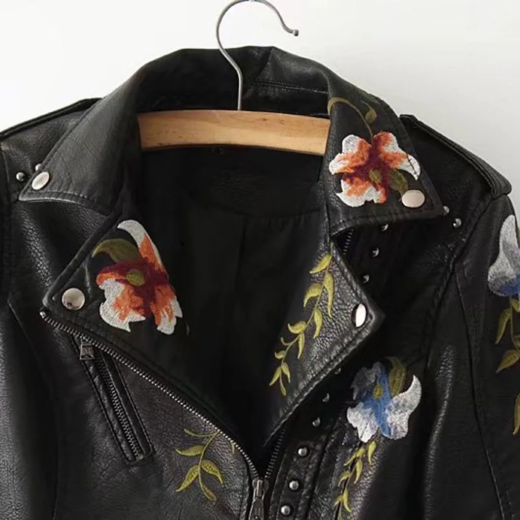 Женская кожаная куртка свободного покроя с длинным рукавом и вышивкой