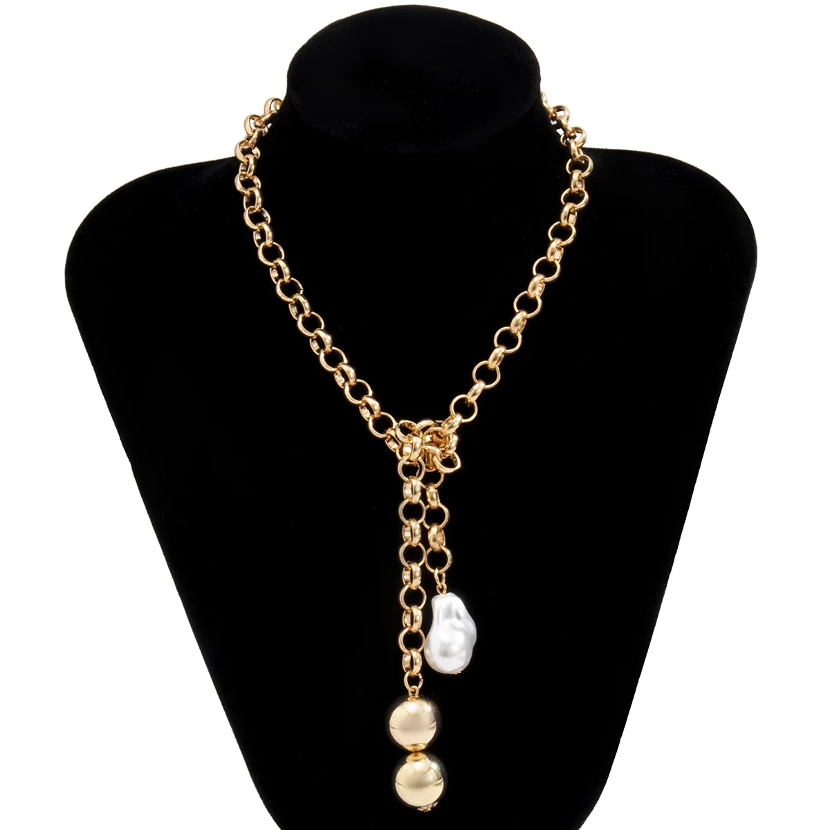 

Long Cuban Chains Tie Desigan Pedant Necklace for Women Bew Fashion Goth Pearl Men Choker Necklace Jewelry Collar Neck Charm