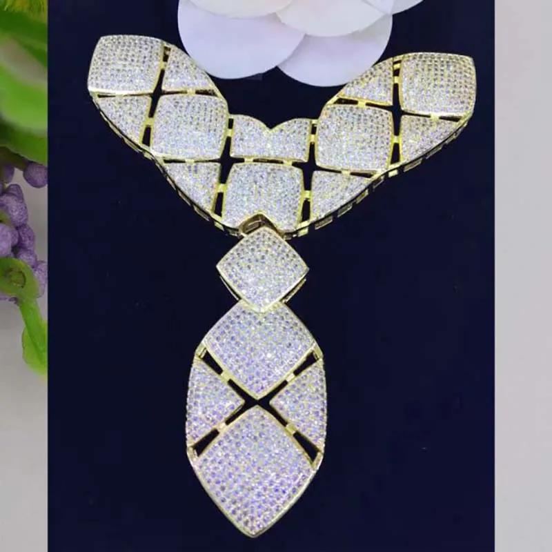 

75X100MM Women's High Quality Golden plated The wear crystal with bright stone CZ pendant does not include a necklace