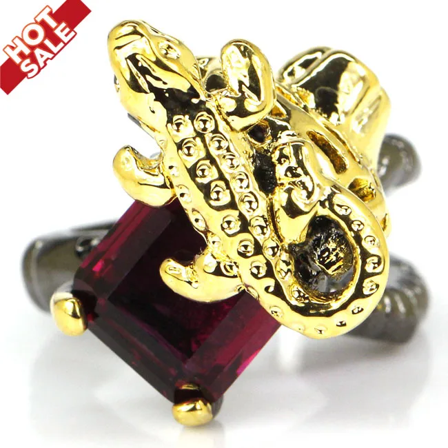 Неоготические винтажные кольца из черного золотого и серебряного турмалина 22x22
