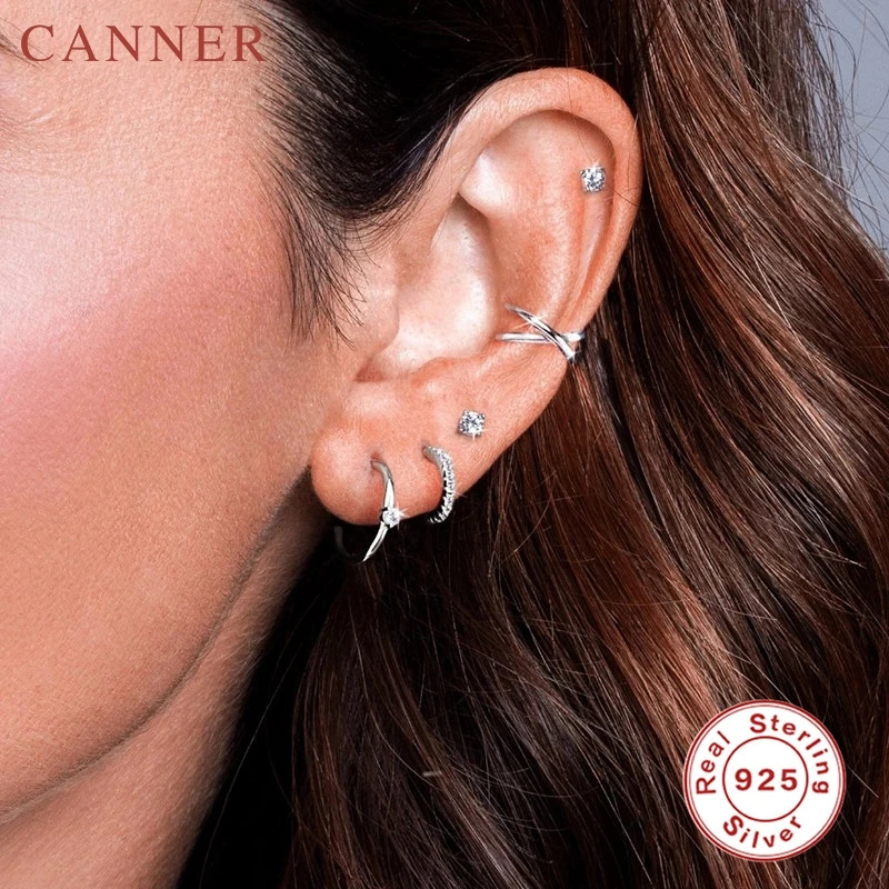 Женские серьги гвоздики из серебра 925 пробы с радужными