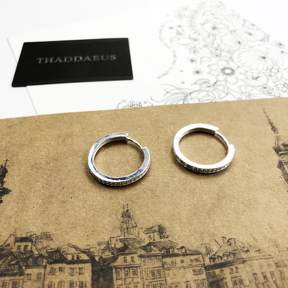 Большие креольские серьги-кольца с белым кубическим цирконием модные хорошие