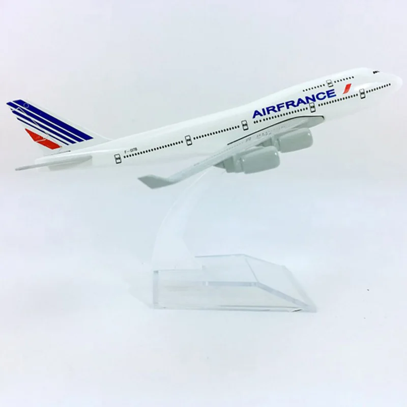 Модель самолета из металлического сплава 16 см 1:400 масштаб 747 B747| |