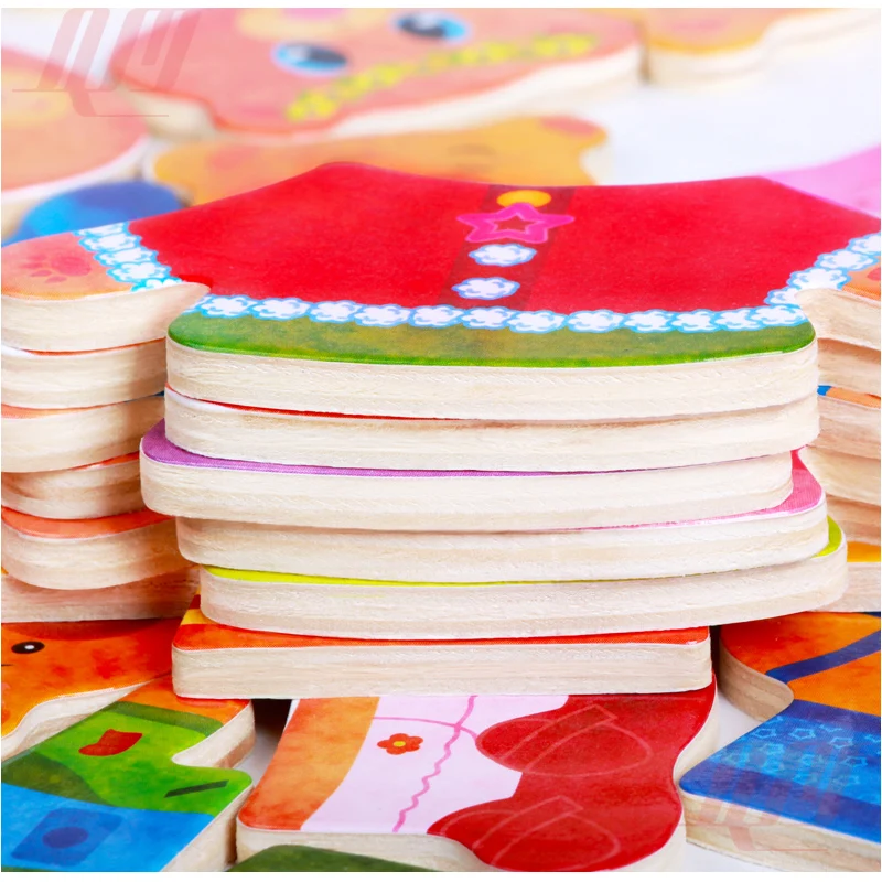 

Cartoon 4 Sets Rabbit Family Wood Children's Animal Change Clothes Boy&Girl Puzzle Three-Dimensional Jigsaw Toy MT12