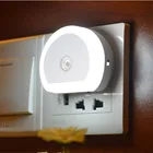 Вилка стандарта ЕССША светодиодный Ночной светильник с двумя USB портами, Порты и разъёмы 5V 1A заката до рассвета Сенсор USB штепсельной вилки стены Зарядное устройство лампа Спальня Детские спальные светильник