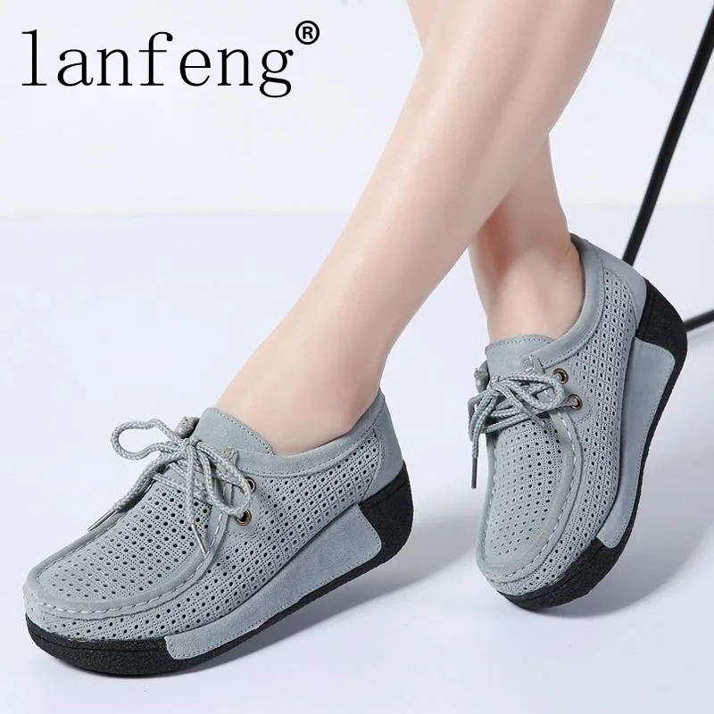 

Женские Кожаные Замшевые кроссовки на плоской подошве, на платформе, с вырезами, на шнуровке, Мокасины, Уличная Повседневная обувь для прогу...