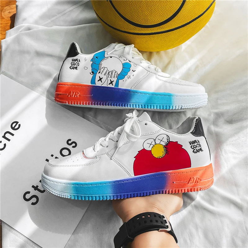 

White Cartoon Graffiti Men's Designer Sneakers Trend Colorful Sole Men Casual Shoes High Platform Trainers Skateboard Shoes Men