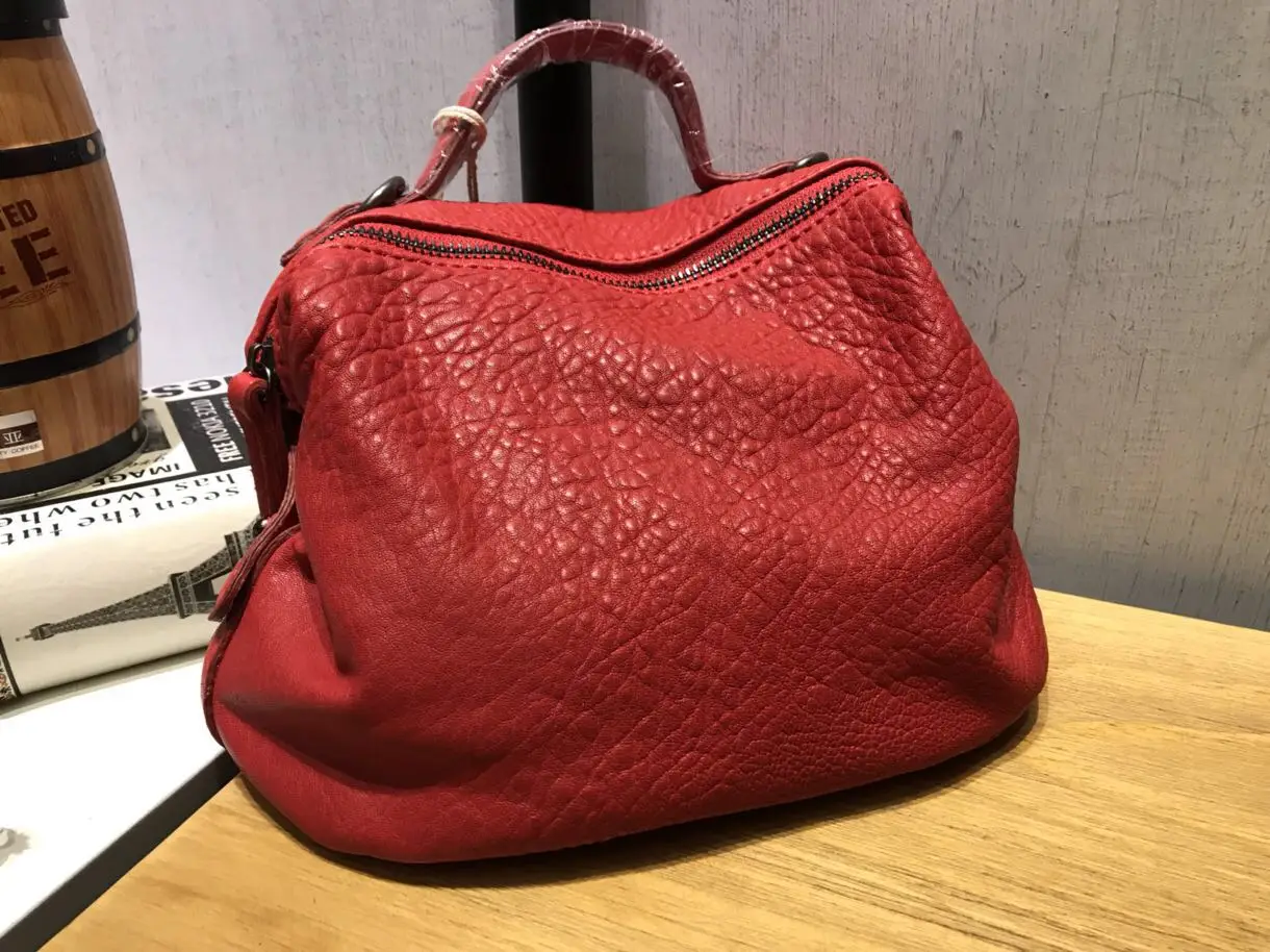 red Vendange новая весенняя и летняя оригинальная сумка из овчины ретро переносная Маленькая кожаная сумка 2403S - Цвет: red