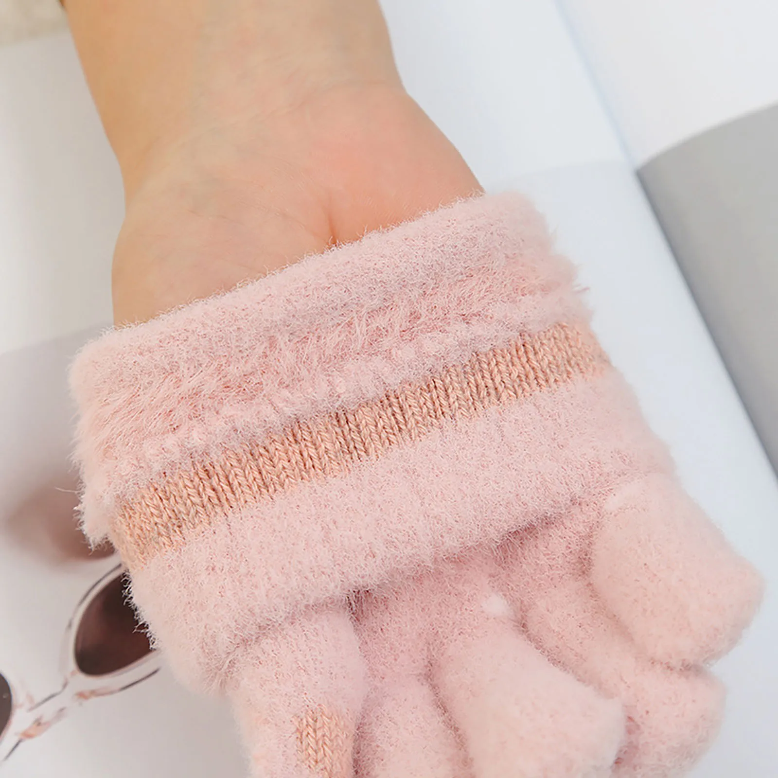 

Women Gloves Fashion Woman Keep Warm Touch Screen Gloves Cashmere Lovely Weave Knitted Driving Gloves Guantes Invierno#45