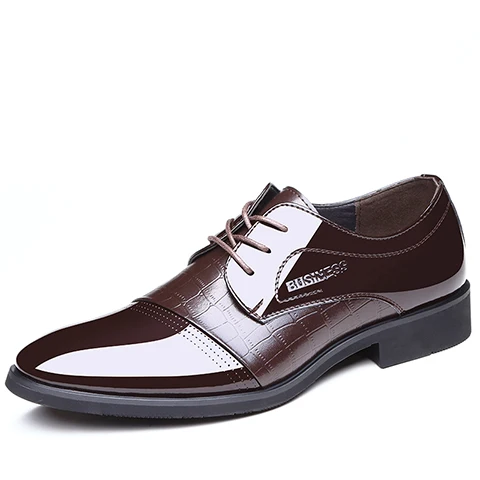 Мужские Лакированная кожа официальная обувь в стиле дерби с острым носком Elegantes