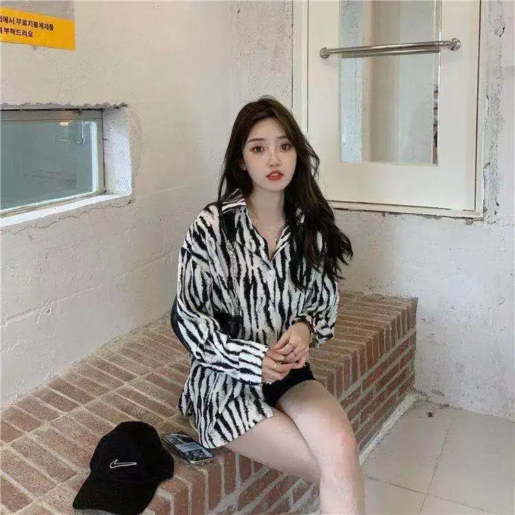 Рубашка женская с полосками зебры модная шифоновая блузка в Корейском стиле