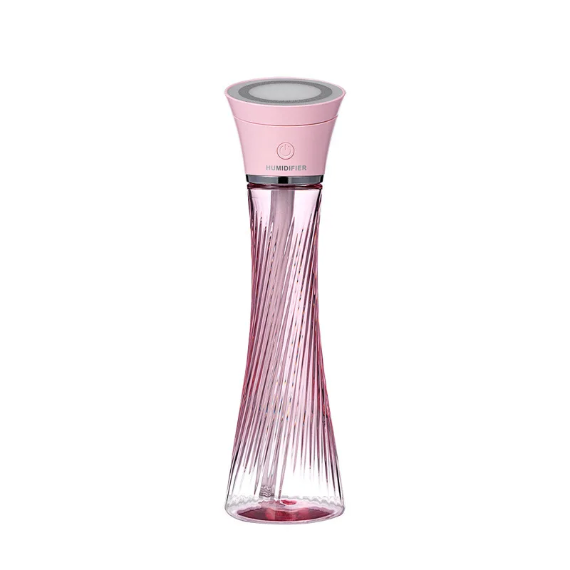 

USB Creative Magic Tower Interface Multi-Function Car Desktop Office Beauty Moisturizer Delicate Spray Humidifier