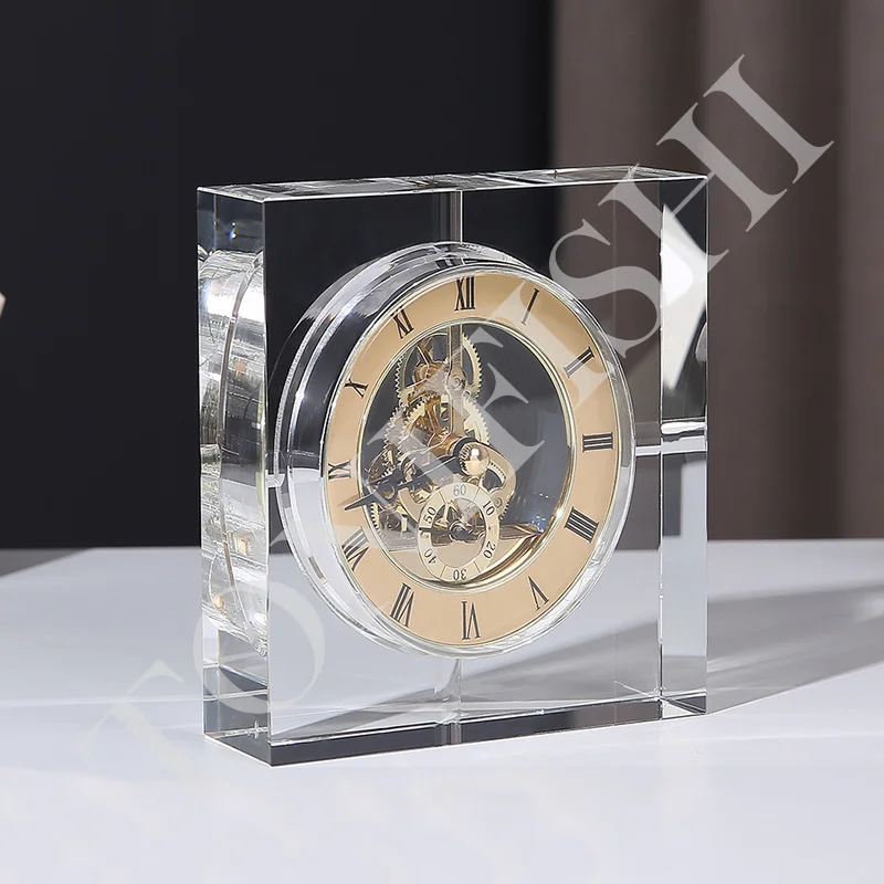 

European style light luxury crystal table clock, living room clock ornaments, individual creative mechanical clock crafts