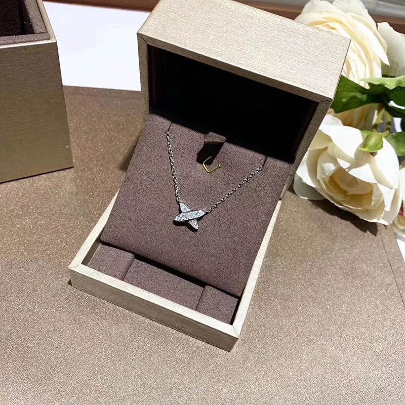 Цепочка Женская Геометрическая с подвеской в виде буквы х из циркона Z204 - купить