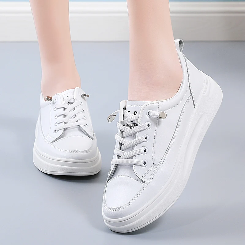 

Small White Shoes Women Flat Vulcanized Shoes New Fashion Student Casual Shoes Women's Thick Bottom Breathable Casual Shoes