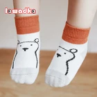 Осенние нескользящие носки для новорожденных носки для мальчиков и девочек Теплые хлопковые милые короткие Нескользящие аксессуары для малышей